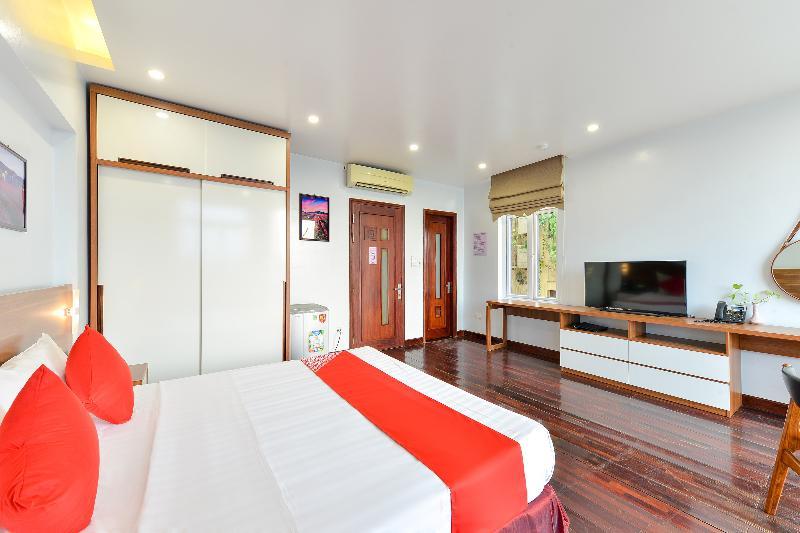 Hotel Oyo 362 Lavender & 2*